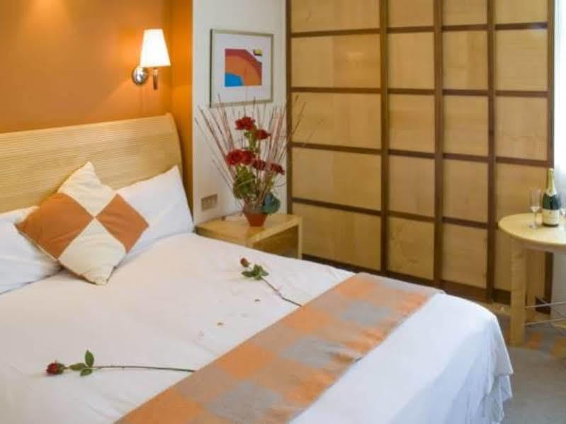 Britannia Hotel Bolton Extérieur photo